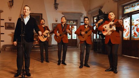 Bolero Night with Jonathan Lolley