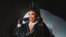 Sapphira Cristál: Sapphi Don't Sing The Blues in Cabaret