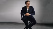Seth Sikes and Friends Celebrate Judy Garland's 104th Birthday in Cabaret