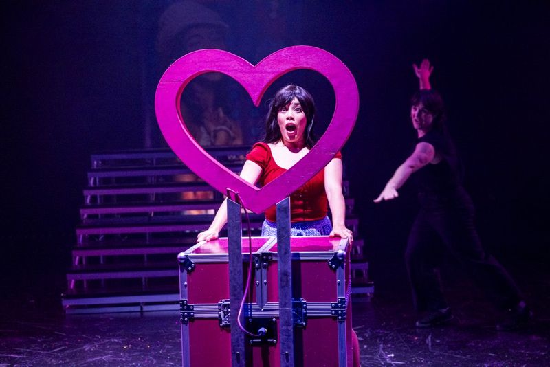 REVIEW: Yve Blake Gives Shakespeare’s Tragedy Of Macbeth A Contemporary Teen Treatment With MACKENZIE Image