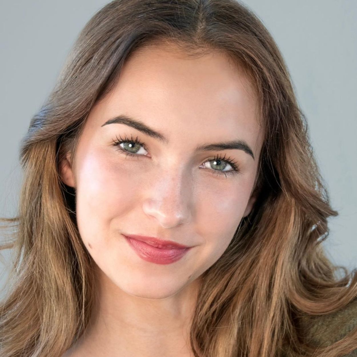 Nicolette Mast