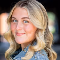 Mia DeMartino