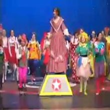 STAGE TUBE: Idol's Siobhan Magnus Performs In BARNUM