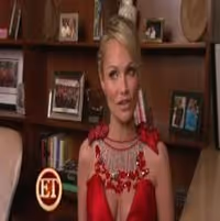 STAGE TUBE: Kristin Chenoweth Gets Fitted To Hit The Runway Video