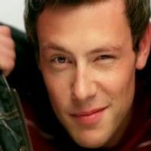 STAGE TUBE: GLEE Comes to Italy