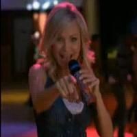 STAGE TUBE: Sneak Peek at GLEE's 'Home' with Kristin Chenoweth