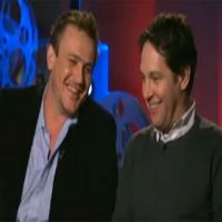 STAGE TUBE: Jason Segel and Paul Rudd Sing LES MIZ! Video