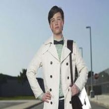 STAGE TUBE: GLEE - Chris Colfer Sings WICKED's 'Defying Gravity'