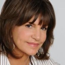 Bay Street Presents Mercedes Ruehl In The American Premiere Of DINNER 7/7