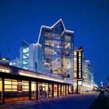 CST's Barbara Gaines & Criss Henderson Presented With Artistic Leadership Award