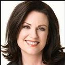 Megan Mullally Talks Leaving LIPS TOGETHER, Sean Hayes & More