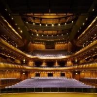 Raglane Entertainment Presents Nanci Griffith in Wexford Opera House 2/11
