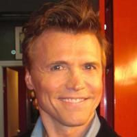 Photo Flash: Brent Barrett Opens 'Christmas Mornings' at Birdland