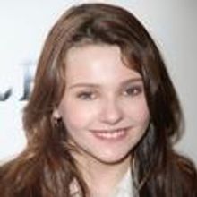 THE MIRACLE WORKER's Abigail Breslin Appears On LATE NIGHT & RACHAEL RAY