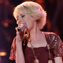 American Idol Finalists Hit The Road With Their Holiday Concert Tour Tonight, 12/2