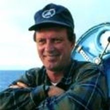 Titanic Discoverer Dr. Robert Ballard to Speak at the Garde 5/14
