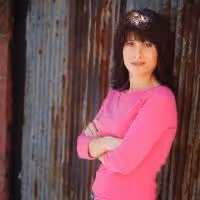 Cindy Marchionda Returns To The Beechman Theater 11/21