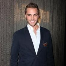 Terry Fator and PEEPSHOW Star Josh Strickland Entertain at 2009 Maaco Bowl Las Vegas