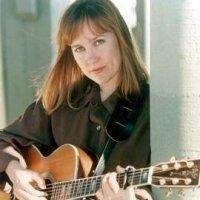 Iris Dement Plays The Town Hall Theater 3/5