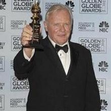 Anthony Hopkins Featured In Parade, Finds Acting For The Stage To Be 'Boring'