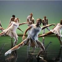 Cedar Lake Contemporary Ballet Comes To The Auditorium Theatre Of Roosevelt…