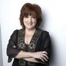 Julie Johnson Comes To Lyric Stage 3/26-28