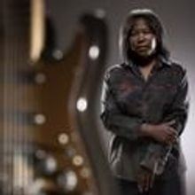 Joan Armatrading Plays The Moore Theatre 8/13