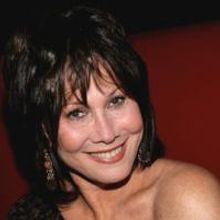 BWW SPECIAL FEATURE: How I Got My Equity Card - by Michele Lee