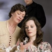 Openstage Theatre Presents THE GLASS MENAGERIE 1/9/2010