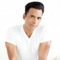 Jon Secada Returns To His Latin Roots With The Release Of Classics/Clasicos