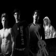 Recycled Percussion Returns To The Palace Stage 12/31-1/2/2010