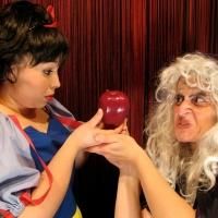 Smiling Rhino Theatre Presents SNOW WHITE