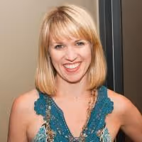 Lauren Kennedy Set To Host The 10/26 Edition Of 'Monday Nights New Voices' At The…