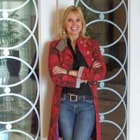 Woolly Mammoth Hosts Tina Palmer Art Sale and Benefit Reception 12/1