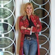 Woolly Mammoth Hosts Tina Palmer Art Sale and Benefit Reception 12/1