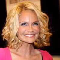 Kristin Chenoweth Launches New Saks 5th Avenue Holiday Windows Tonight