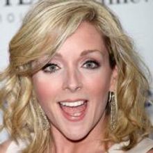 Jane Krakowski Brings Cabaret Show To Feinstein's At Loews Regency, 10/6
