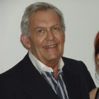 Broadway Producer Sonny Everett Dies At Age 72