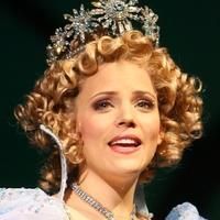 Katie Rose Clarke Begins Performances as Glinda in WICKED January 12