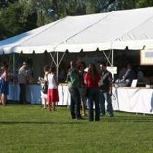 Shakespeare On The Sound Invites Audiences To Picnic In The Park Before A MIDSUMMER N