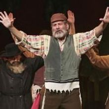 FIDDLER ON THE ROOF Comes To Chicago's Ford Center 6/10-6/28