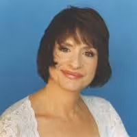 LuPone Issues Response To Showstopping Vegas 'Texting' Incident