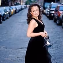 Splash Bar Presents Natalie Toro Tonight During 'Curtain Call' 7/27