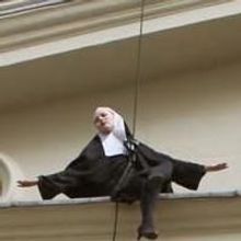 Abseiling SISTER ACT Nuns Stop London Traffic