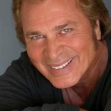 Engelbert Humperdinck Brings His Legacy Of Love Tour To Bergen PAC 11/8