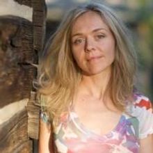 Rachel Bay Jones Set To Perform Songs From Her CD 'ShowFolk' At Joe's Pub 8/2