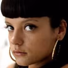 UK Rialto Chatter: Pop Star Lily Allen Headed to West End 'Reasons to Be Pretty'?