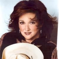 Photo Flash: Always...Patsy Cline At Casa Manana Theatre