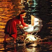 Chicago Shakespeare Theater Presents A Free Aquatic Spectacle from France Ilotopie's…