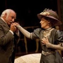 Photo Flash: WHEN WE ARE MARRIED Reunites Three Generations Of Guthrie Actors 7/10…